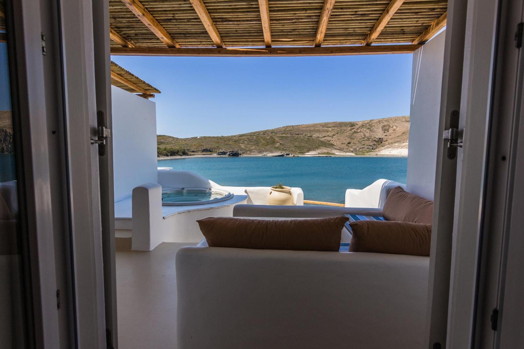 Salt Suites Milos Pollonia Exterior foto