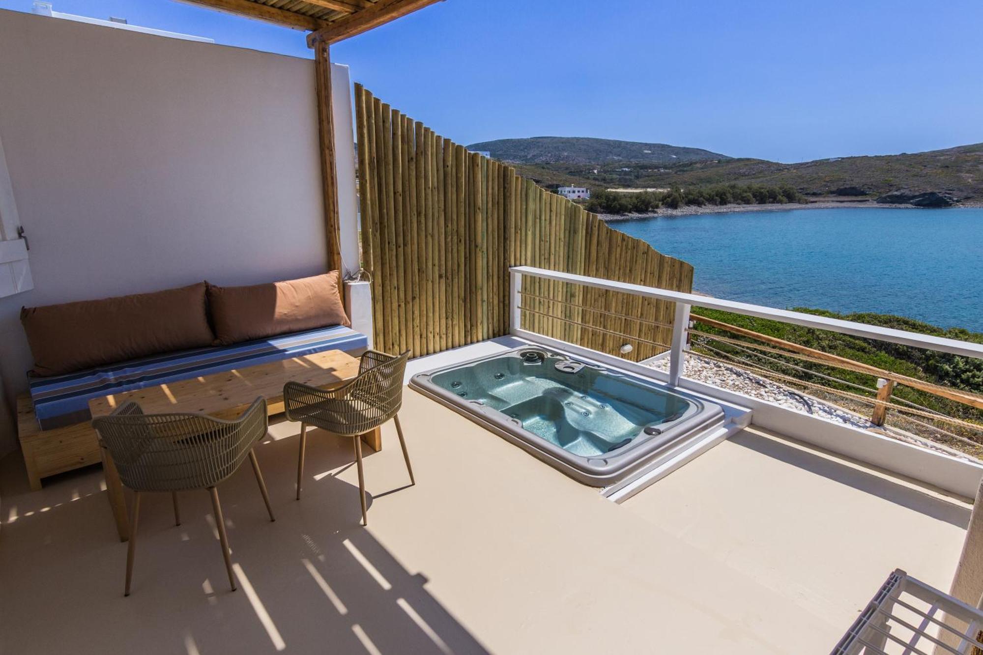 Salt Suites Milos Pollonia Exterior foto
